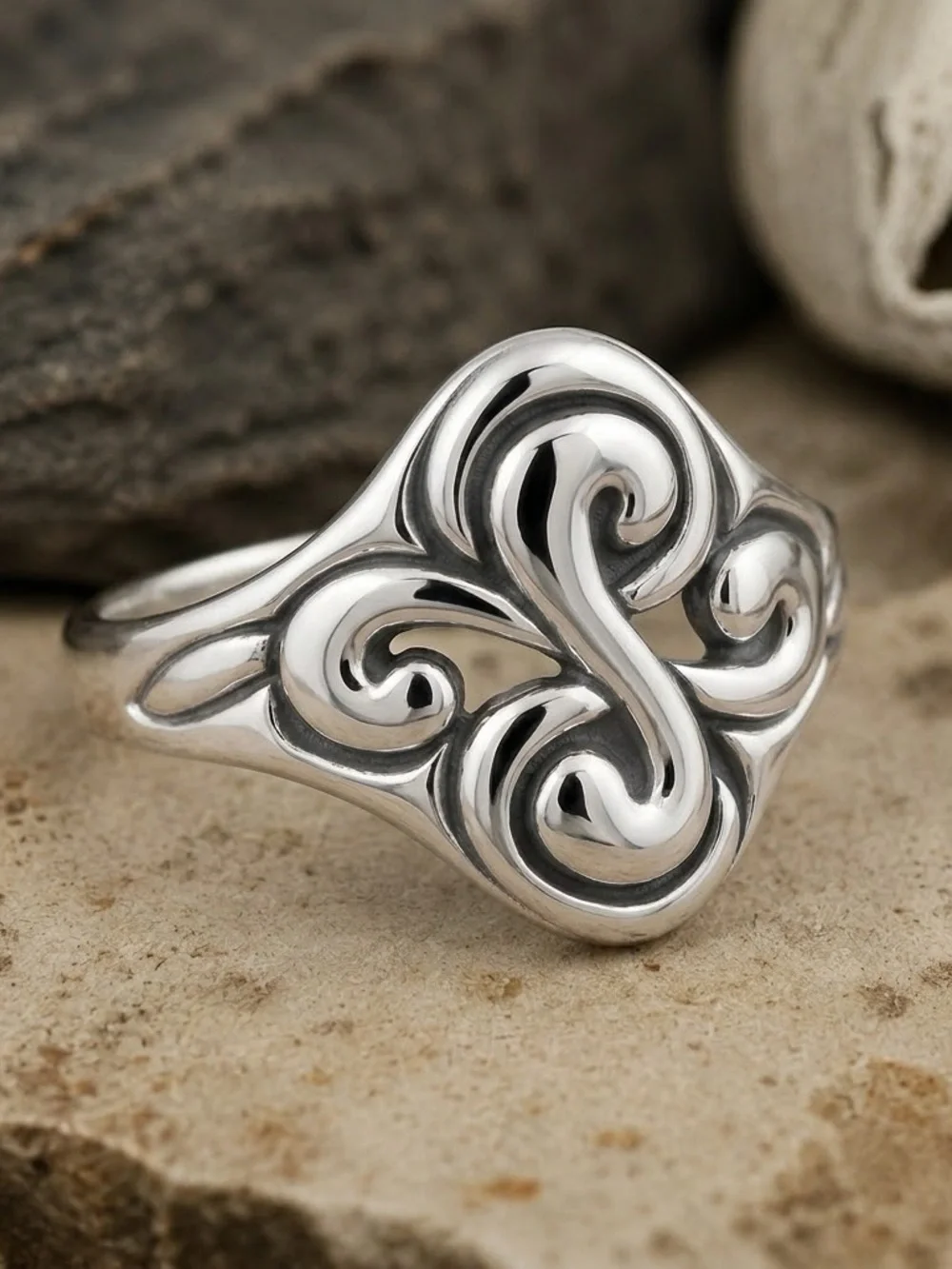 Four Swirl Spiral Triskelion Fancy Wave Ocean Sterling Silver Antique Ring 6.5